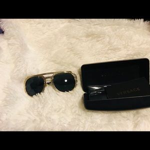 SOLD ‼️‼️‼️‼️ AUTHENTIC VERSACE SUNGLASSES